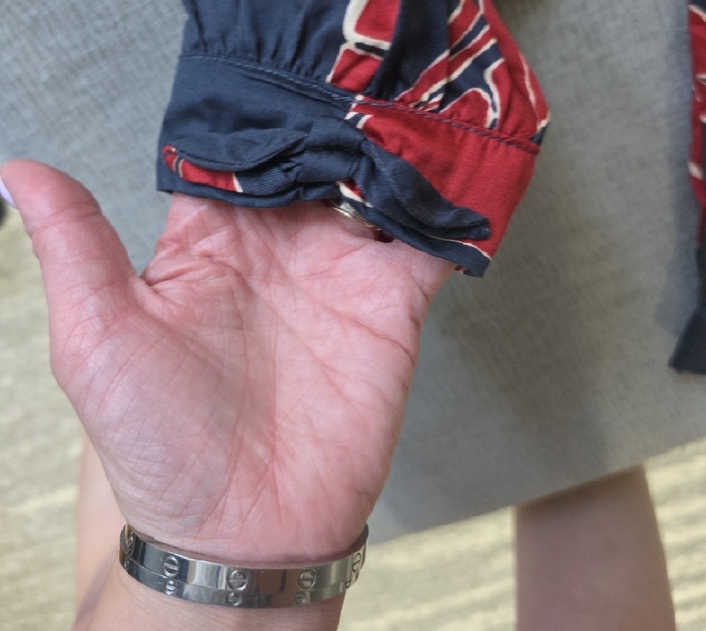 Banana Republic Kids Navy and Red Pajama Set - Picture 4 of 5